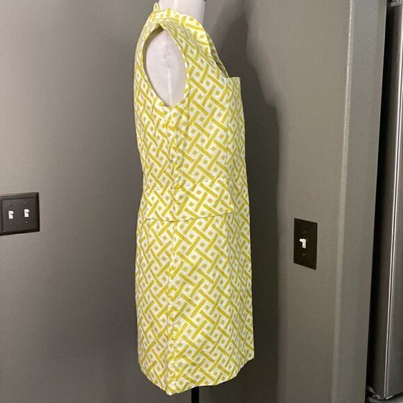 NicoLA Green Cream Geometric Pattern Square Beck Shift Dress - Picture 5 of 12